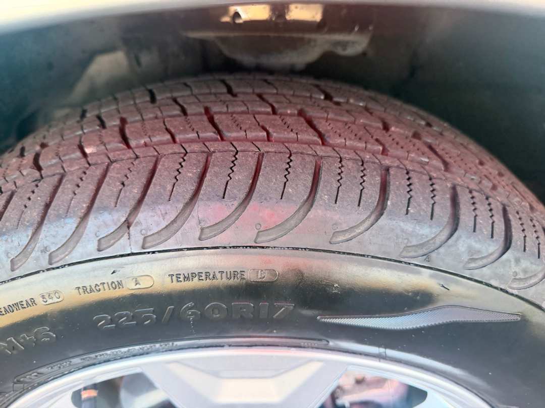 2015 Subaru Forester 2.5i Limited - Image 11