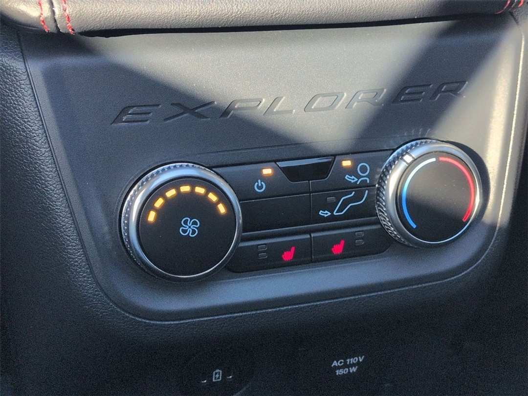 2026 Ford Explorer ST - Image 25