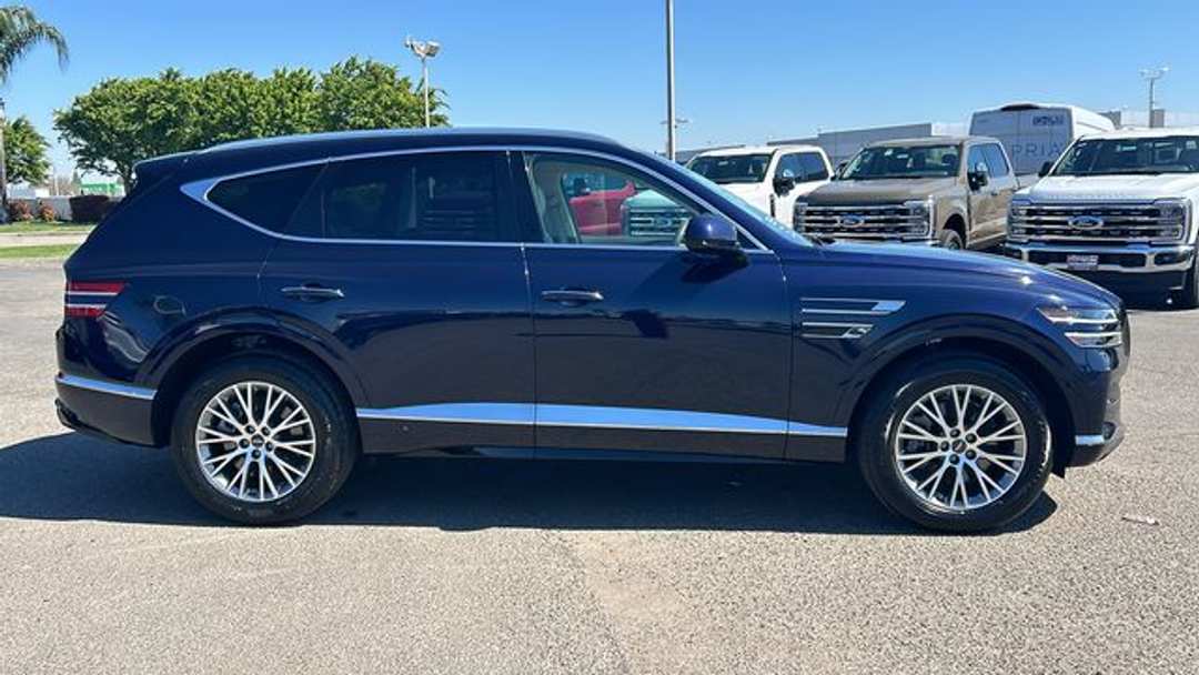 2024 Genesis Gv80 2.5T - Image 2