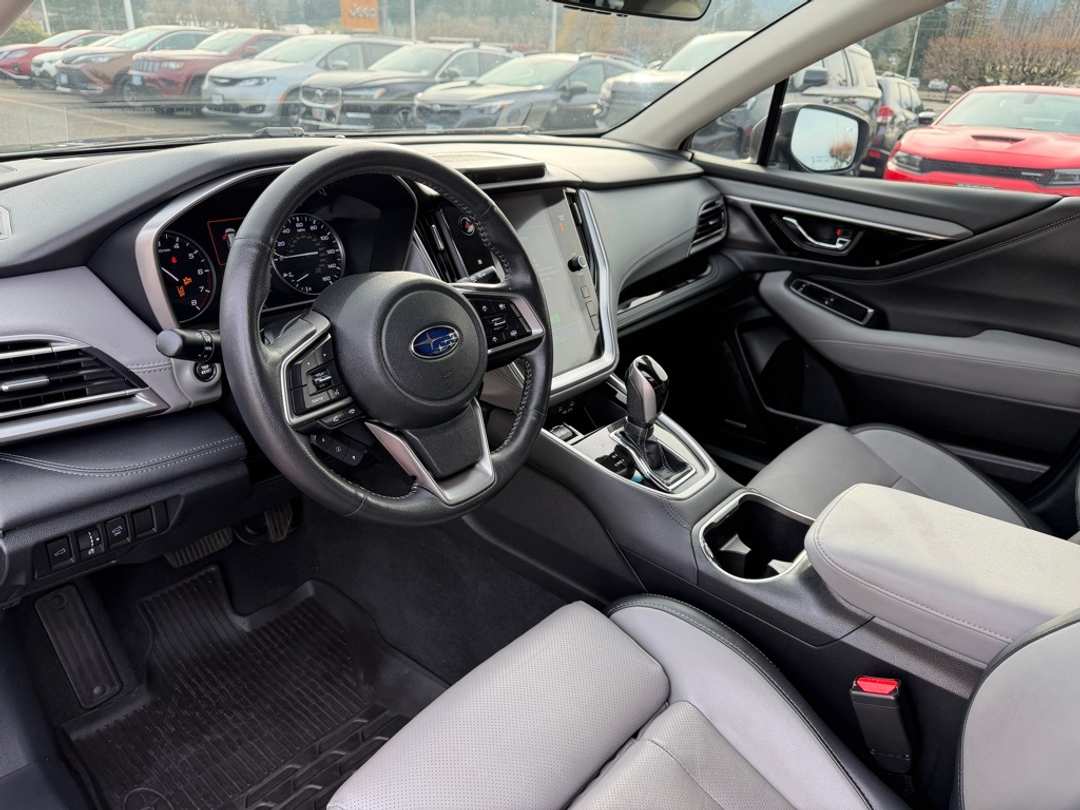 2022 Subaru Outback Limited - Image 18