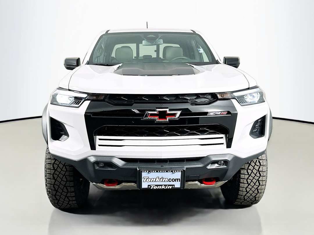 2026 Chevrolet Colorado ZR2 - Image 2