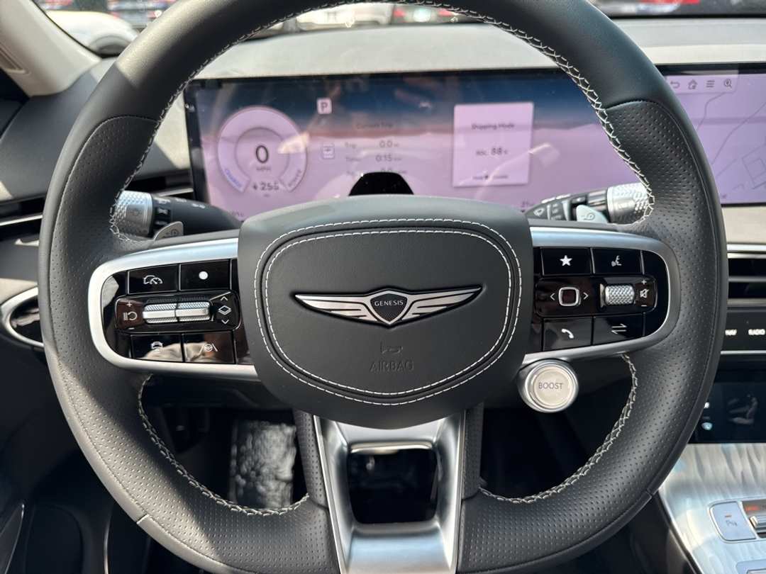 2026 Genesis Electrified Gv70 - Image 23