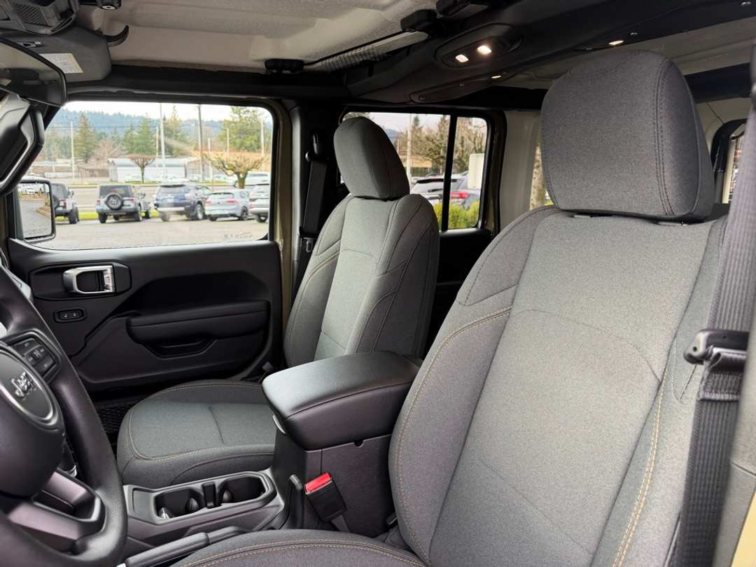 2026 Jeep Wrangler Sport - Image 15