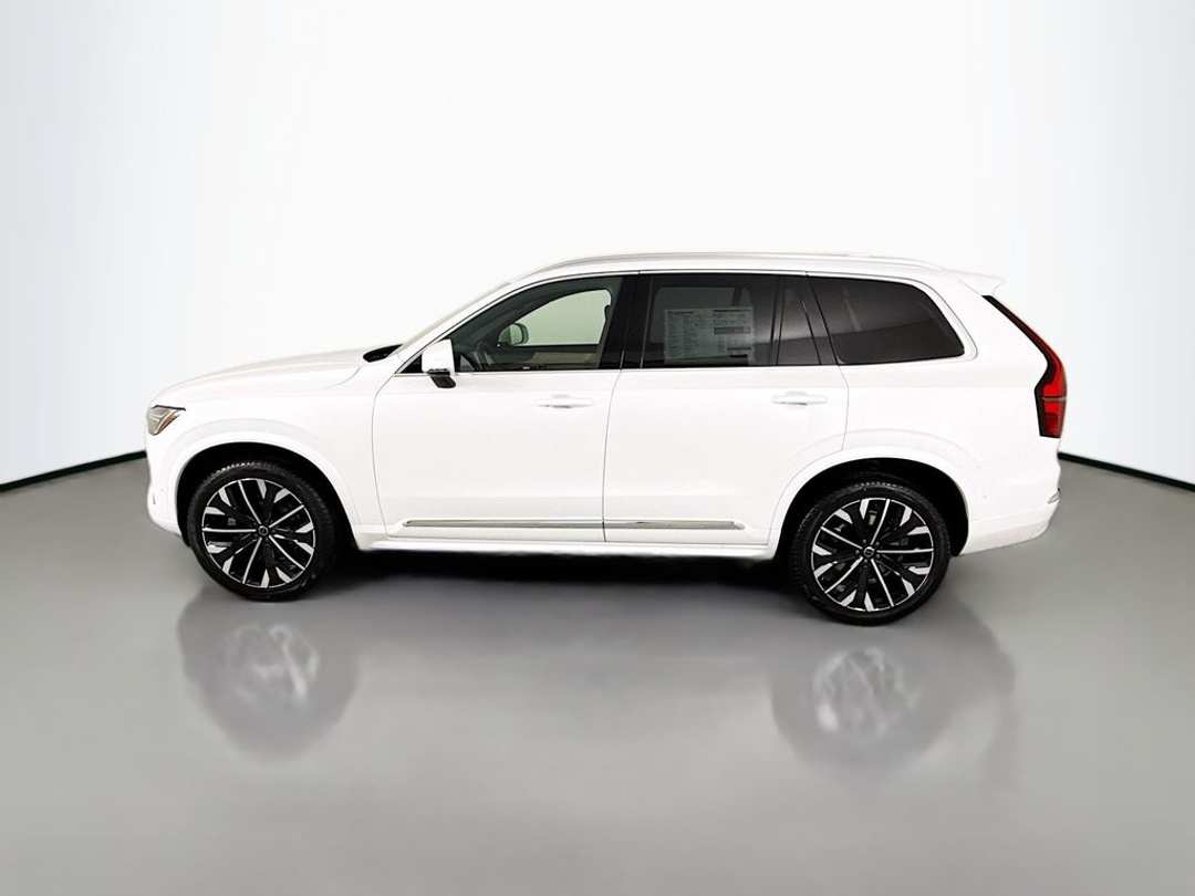 2026 Volvo Xc90 B6 Plus 7Seater - Image 2