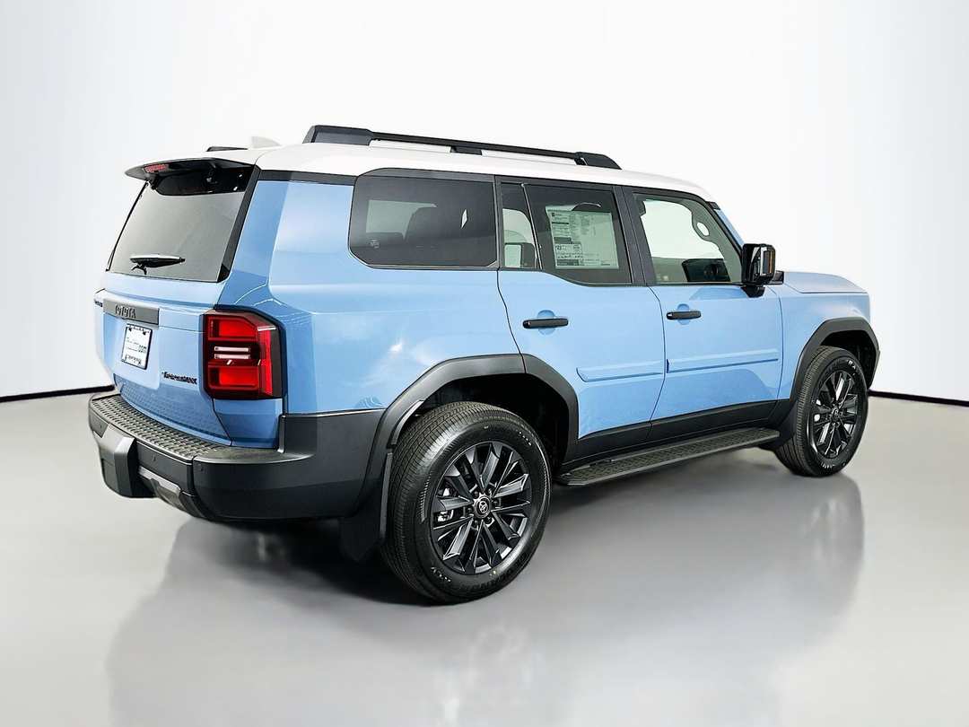 2026 Toyota Land Cruiser Base - Image 7