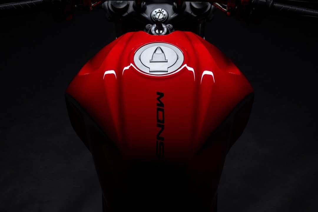 2026 Ducati Monster - Image 17