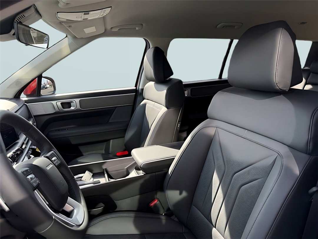 2026 Hyundai Santa Fe SEL - Image 14