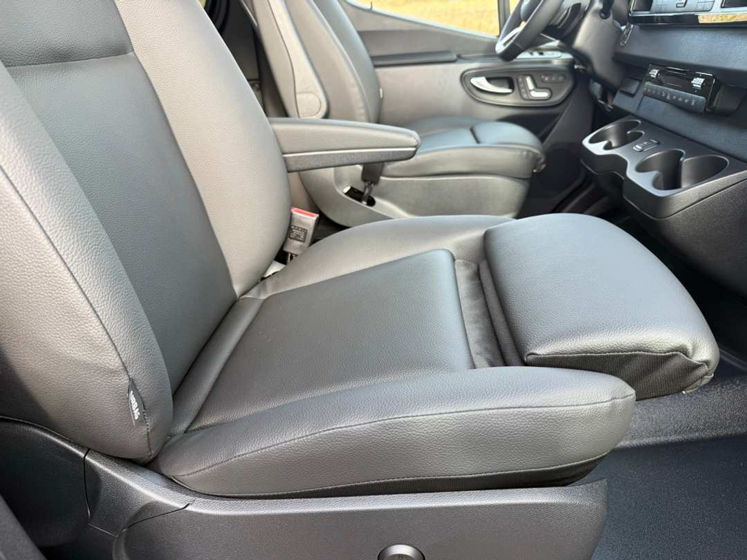 2025 Mercedes-Benz Sprinter 2500 Passenger 144 WB - Image 17