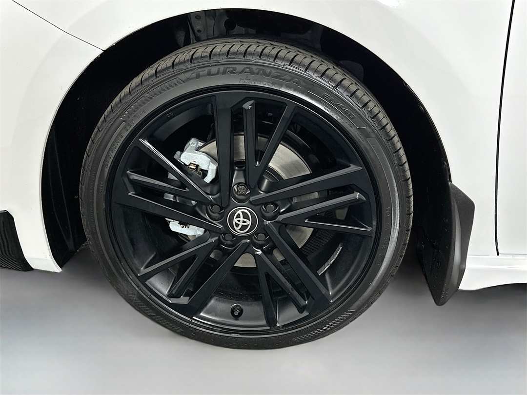 2026 Toyota Camry SE Nightshade - Image 32