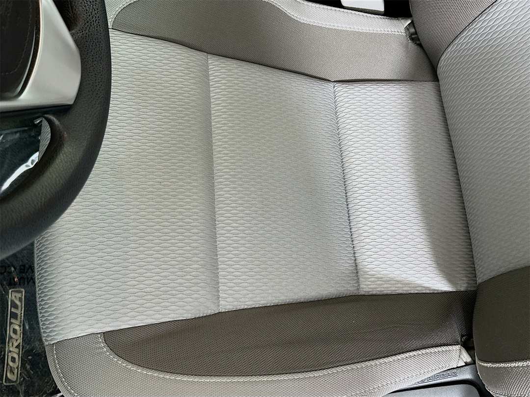 2019 Toyota Corolla LE - Image 18