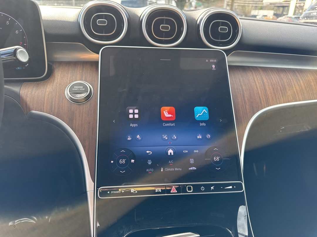 2025 Mercedes-Benz C-Class C 300 - Image 23