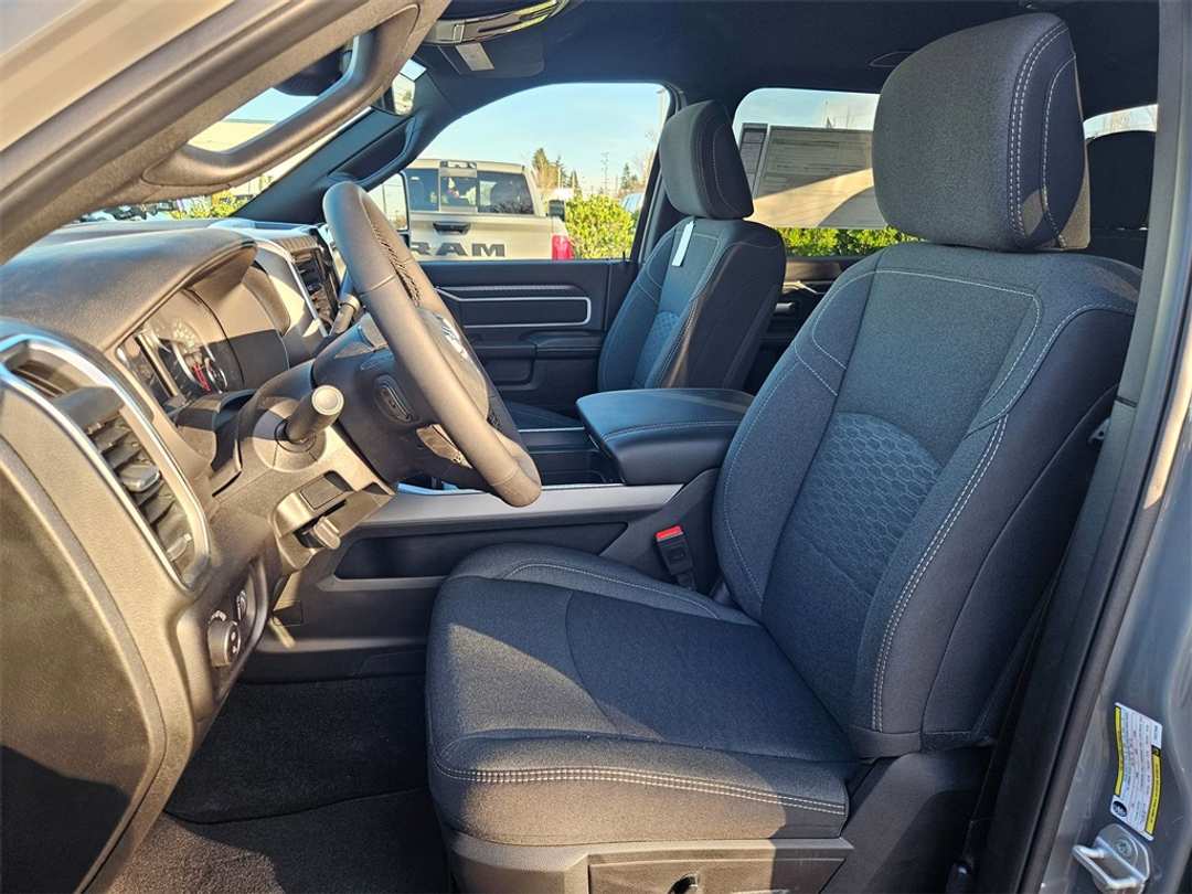 2026 Ram 2500 Big Horn - Image 14