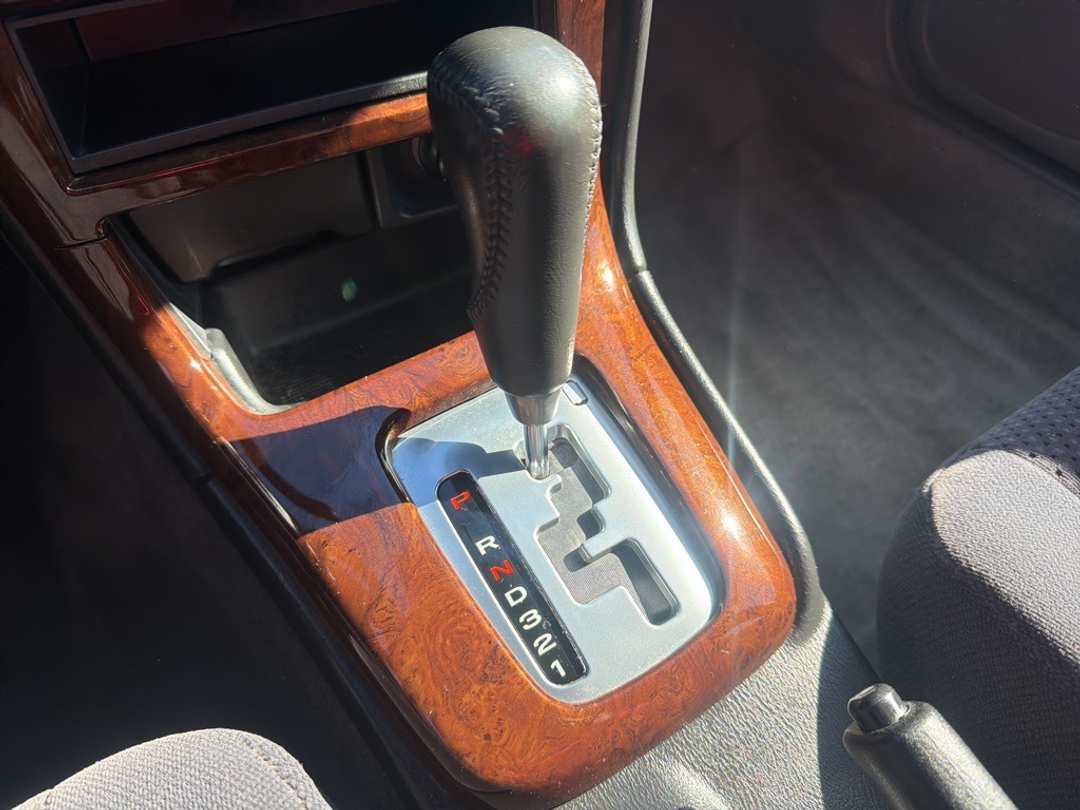 2003 Subaru Legacy L - Image 32