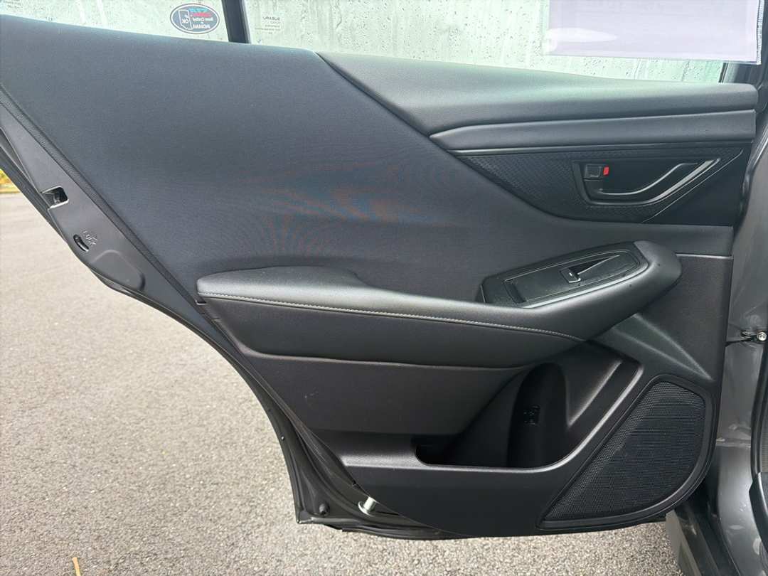 2021 Subaru Outback 2.5i - Image 16