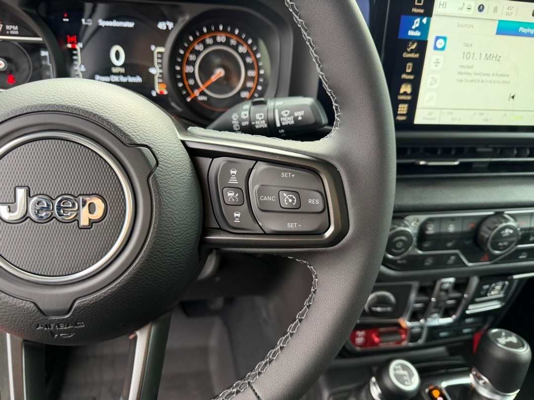 2026 Jeep Wrangler Willys - Image 19