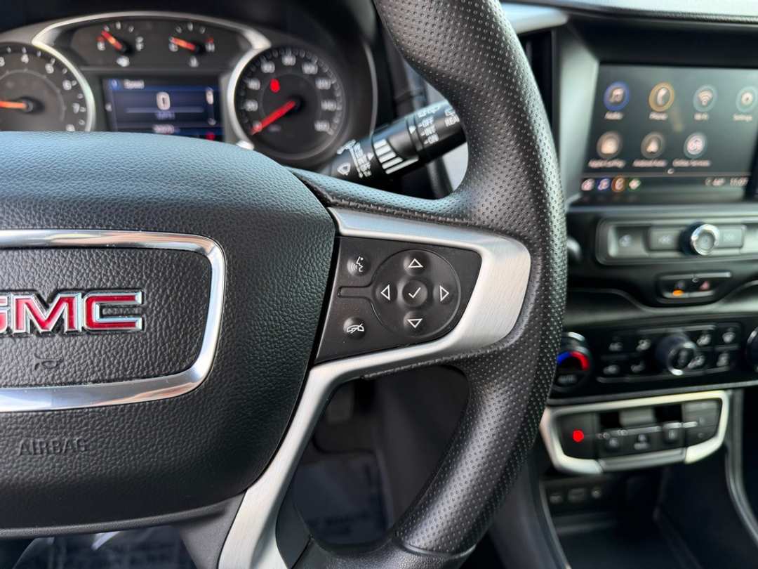 2022 GMC Terrain SLE - Image 19