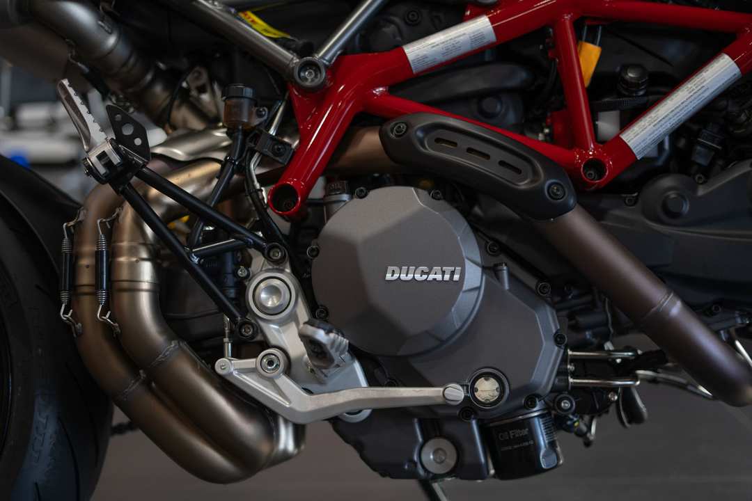 2025 Ducati Hypermotard 950 - Image 3