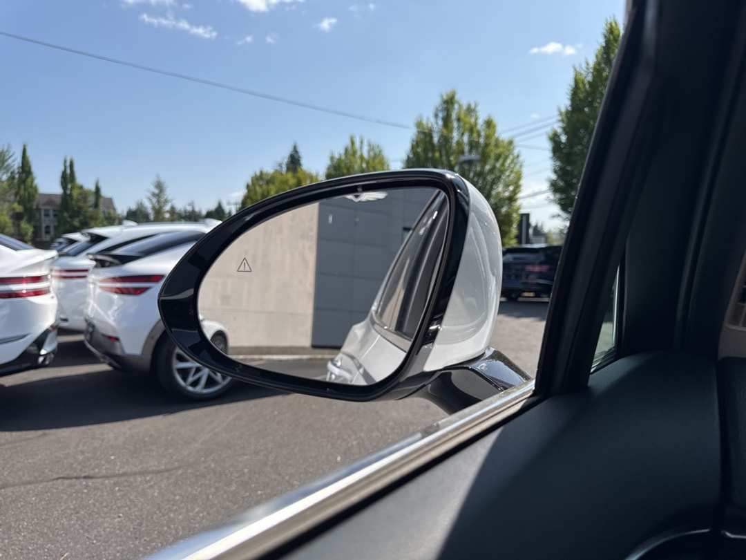 2026 Genesis Electrified Gv70 - Image 34