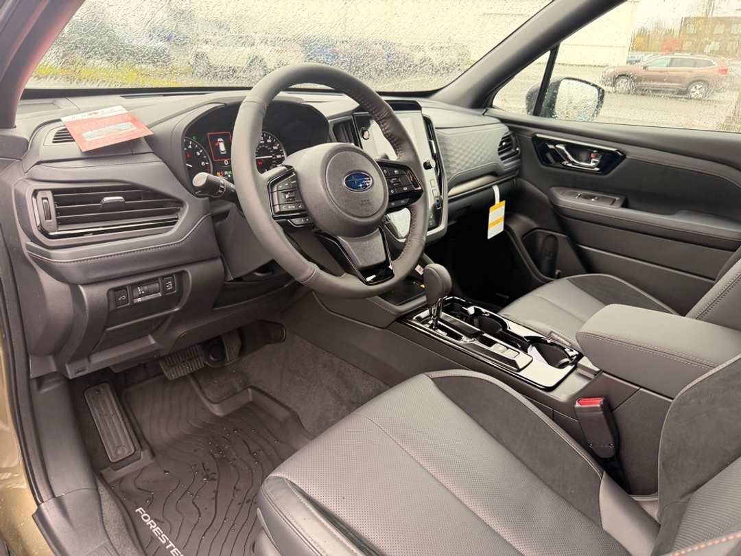 2026 Subaru Forester Touring - Image 15