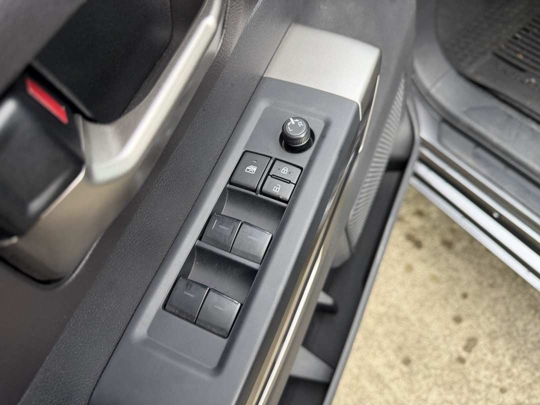 2025 Toyota Tundra SR5 - Image 13
