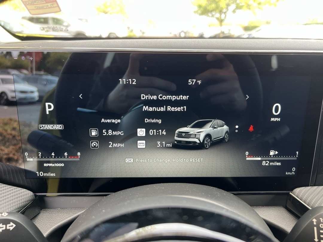 2026 Nissan Kicks SR - Image 17