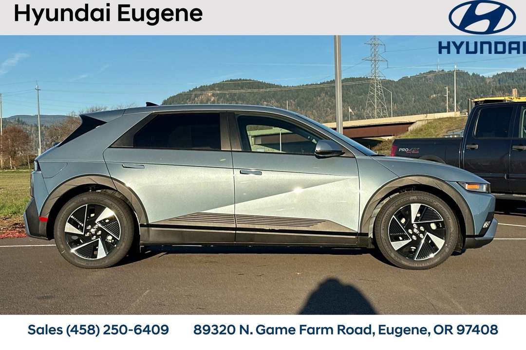 2026 Hyundai Ioniq 5 SE - Image 3