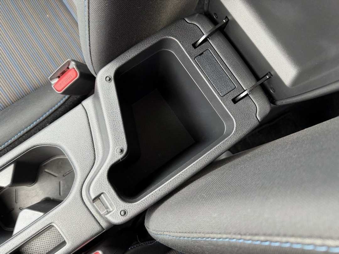 2019 Nissan LEAF SV - Image 27