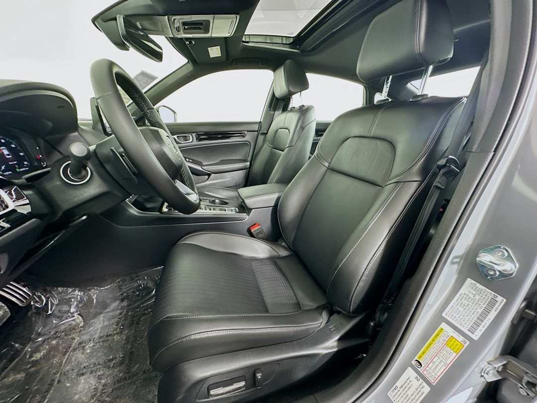 2026 Honda Civic Sport Touring - Image 22