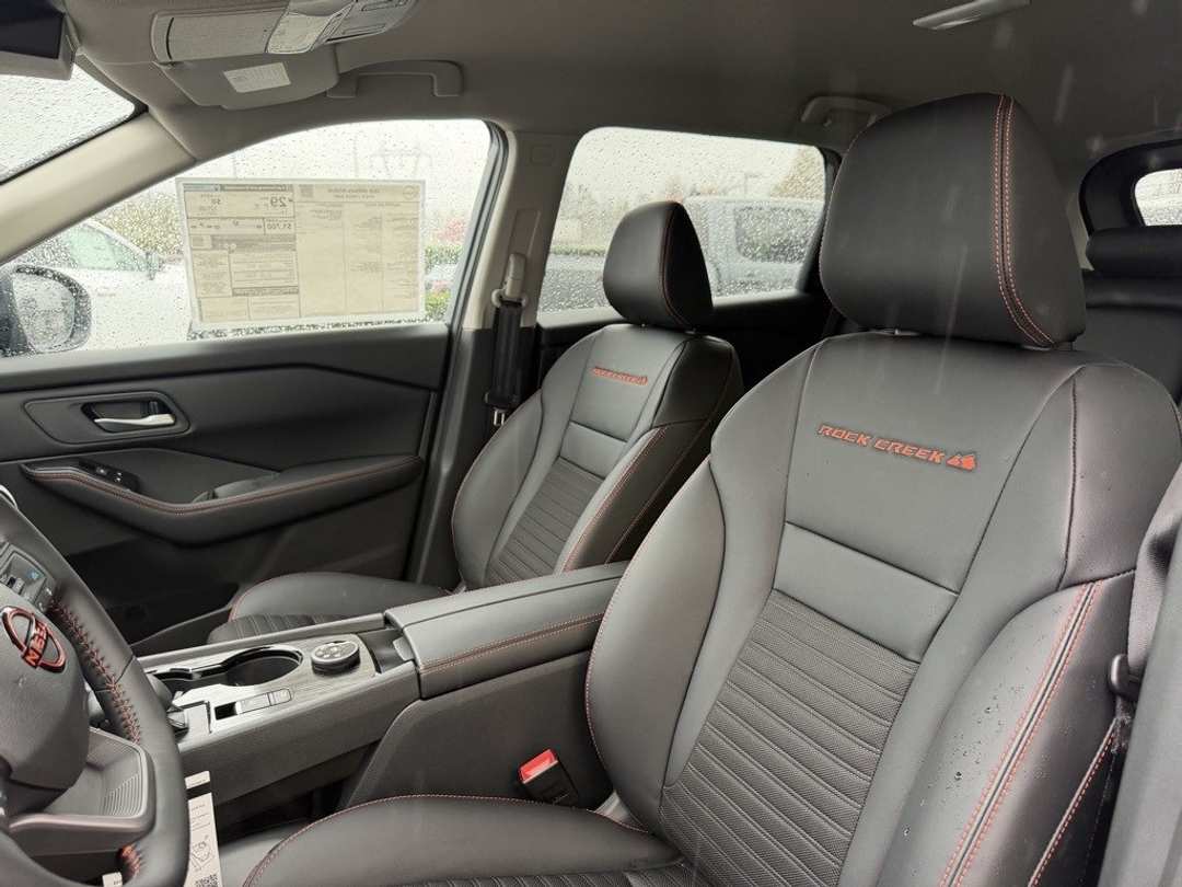 2026 Nissan Rogue Rock Creek - Image 14