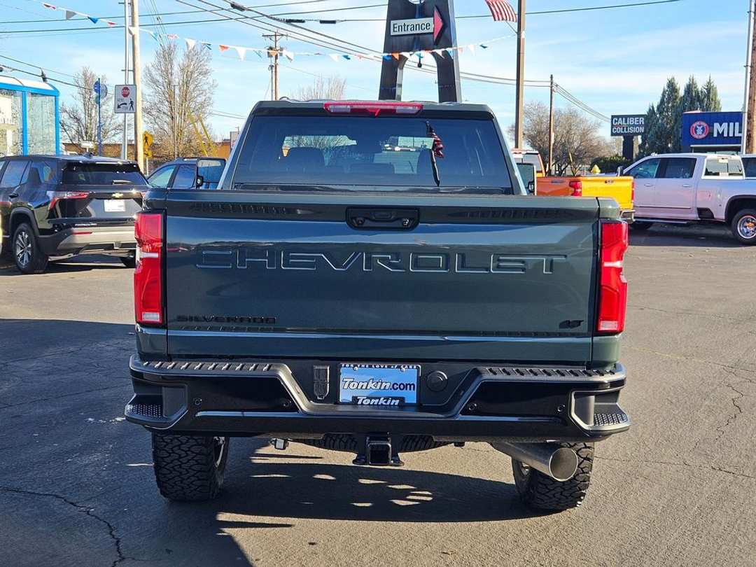 2026 Chevrolet Silverado 3500Hd LT - Image 5