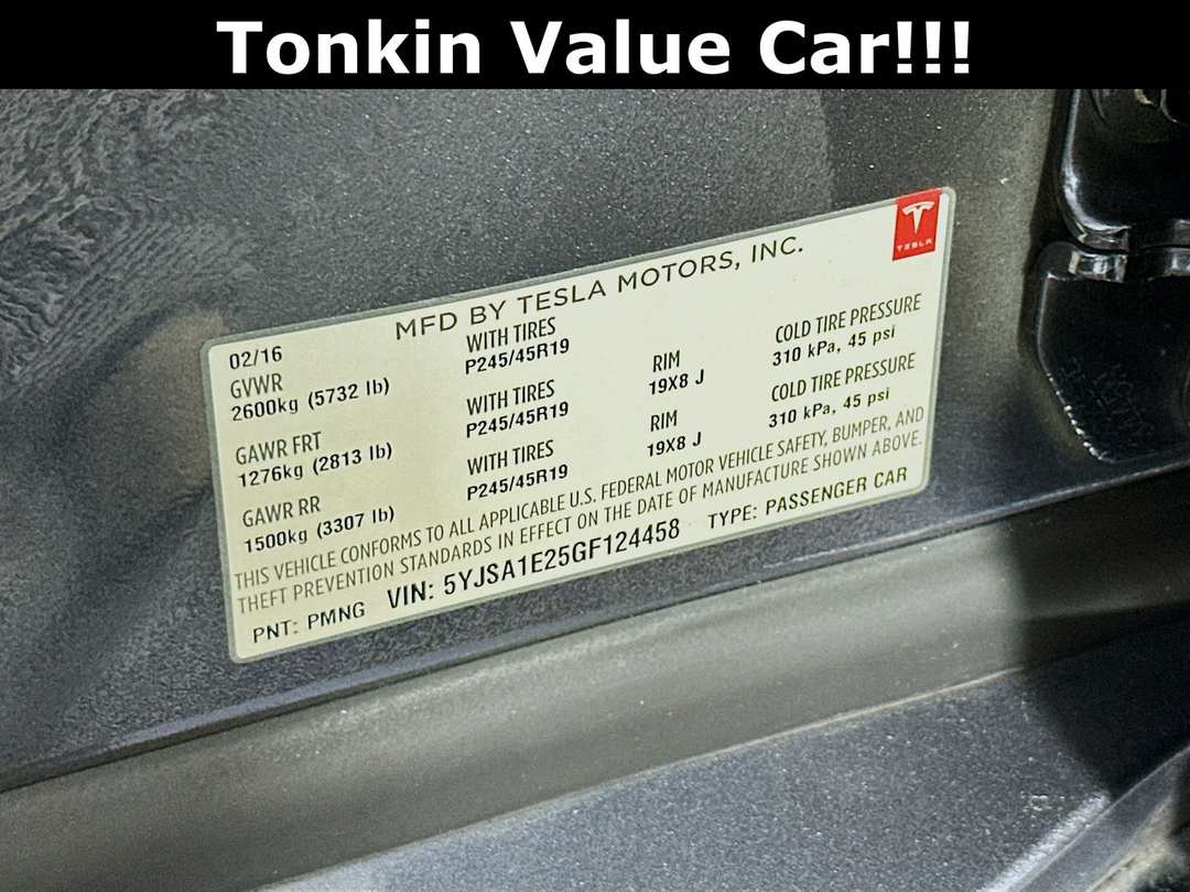 2016 Tesla Model S 70D - Image 29