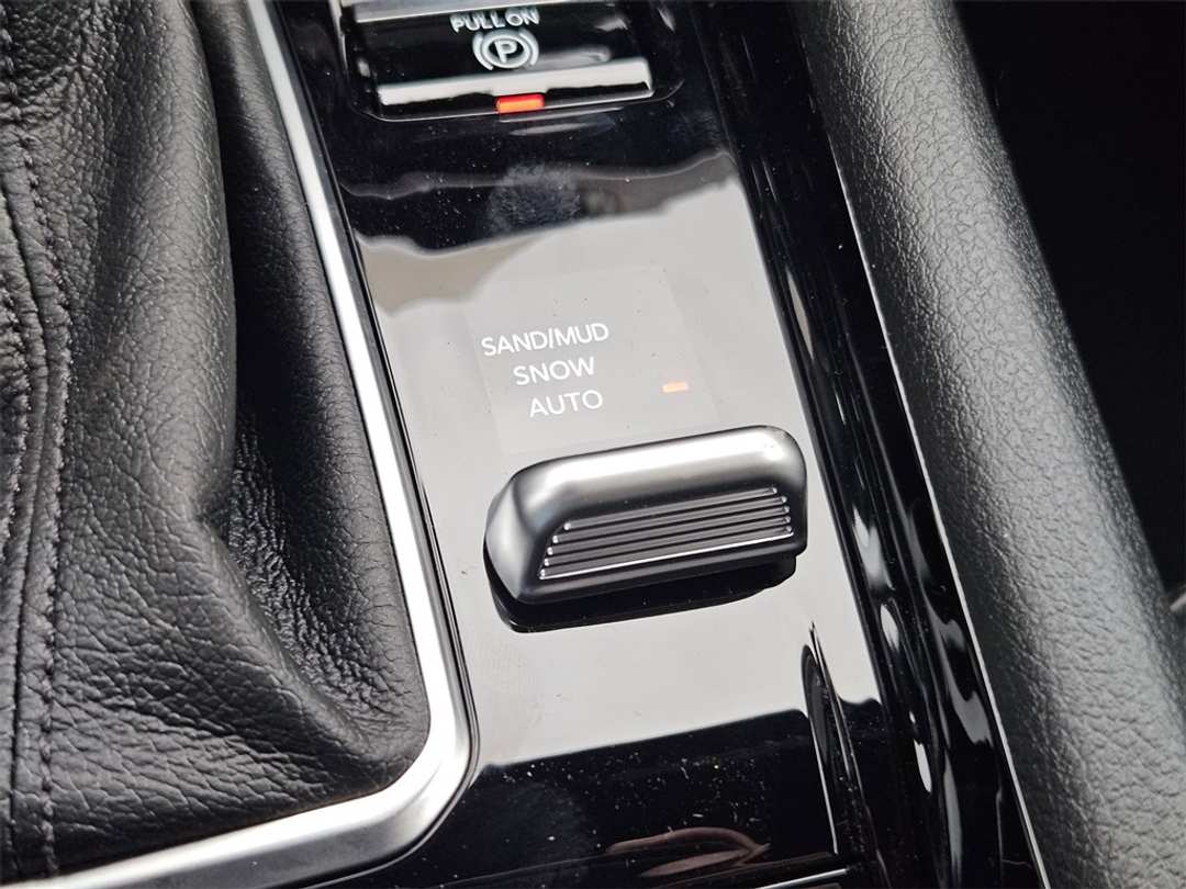 2026 Jeep Compass Latitude - Image 24