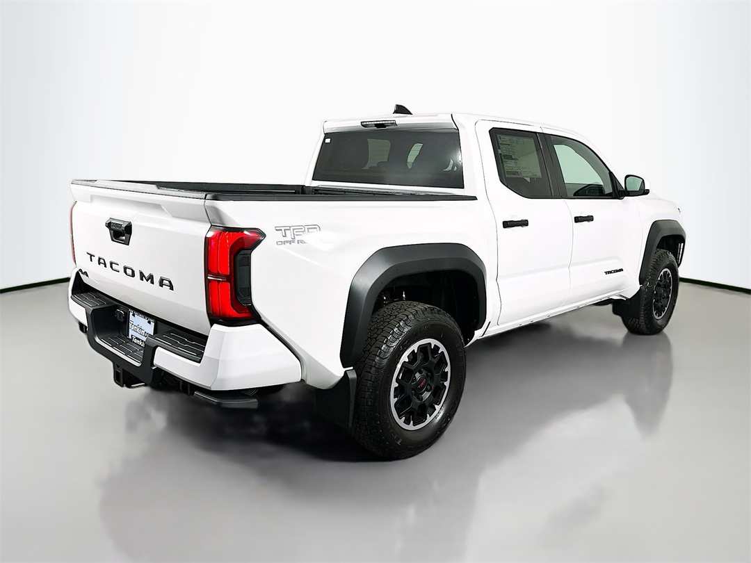 2026 Toyota Tacoma TRD OffRoad - Image 7