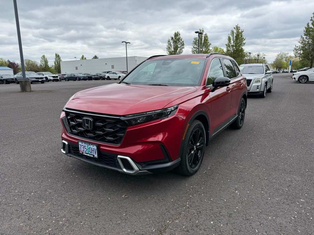 2025 Honda CR-V Sport Touring - Image 3