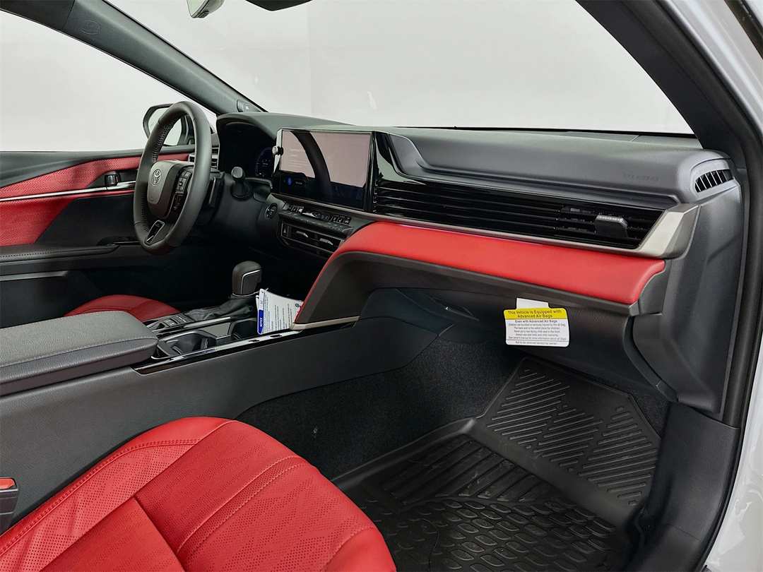 2026 Toyota Camry XSE - Image 31