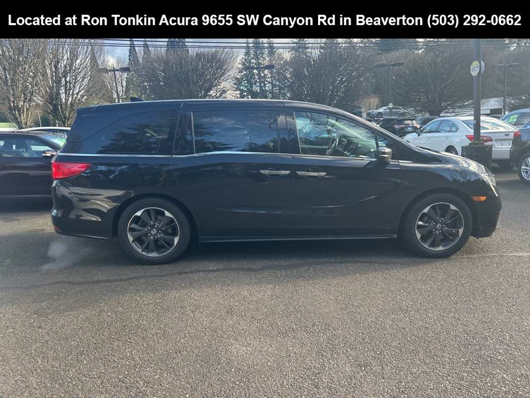 2021 Honda Odyssey Elite - Image 3