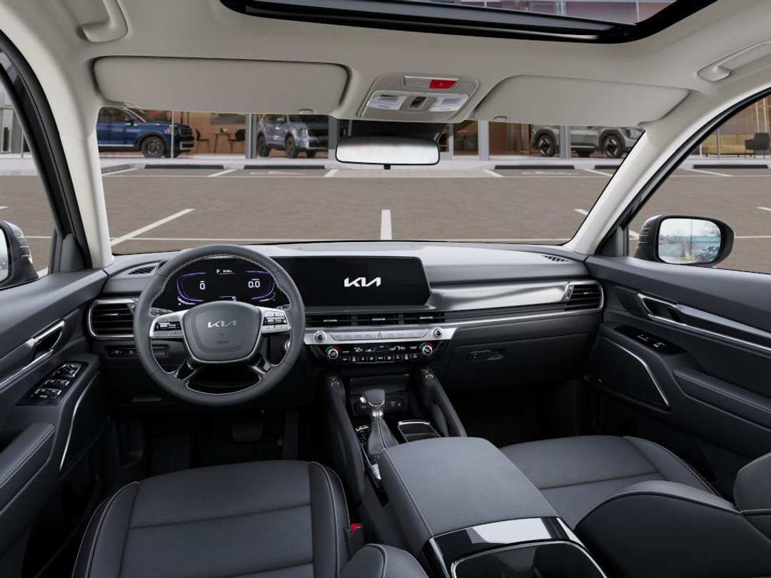 2025 Kia Telluride S - Image 14