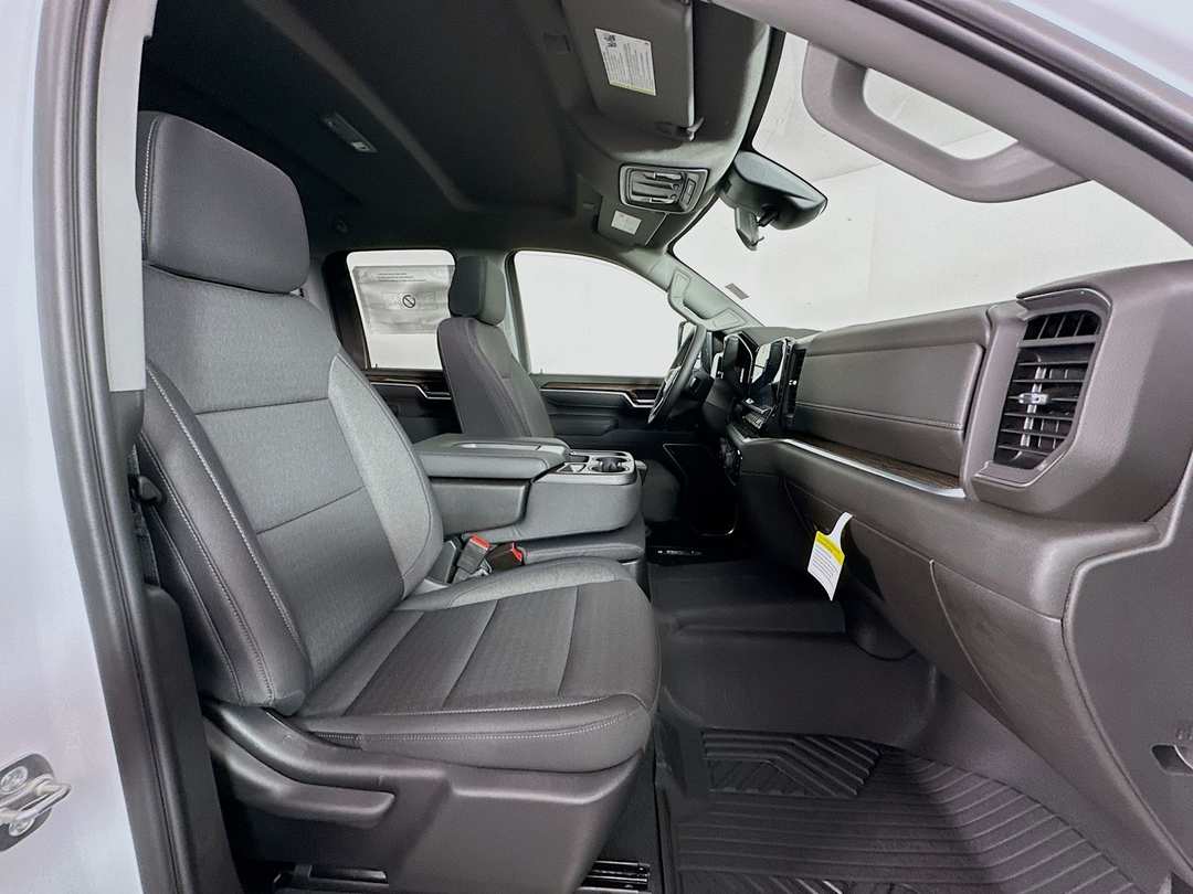 2026 Chevrolet Silverado 2500Hd LT - Image 29