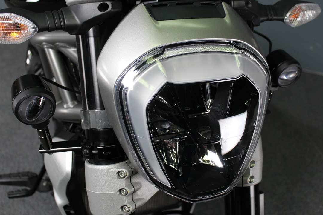 2022 Ducati Xdiavel S - Image 7