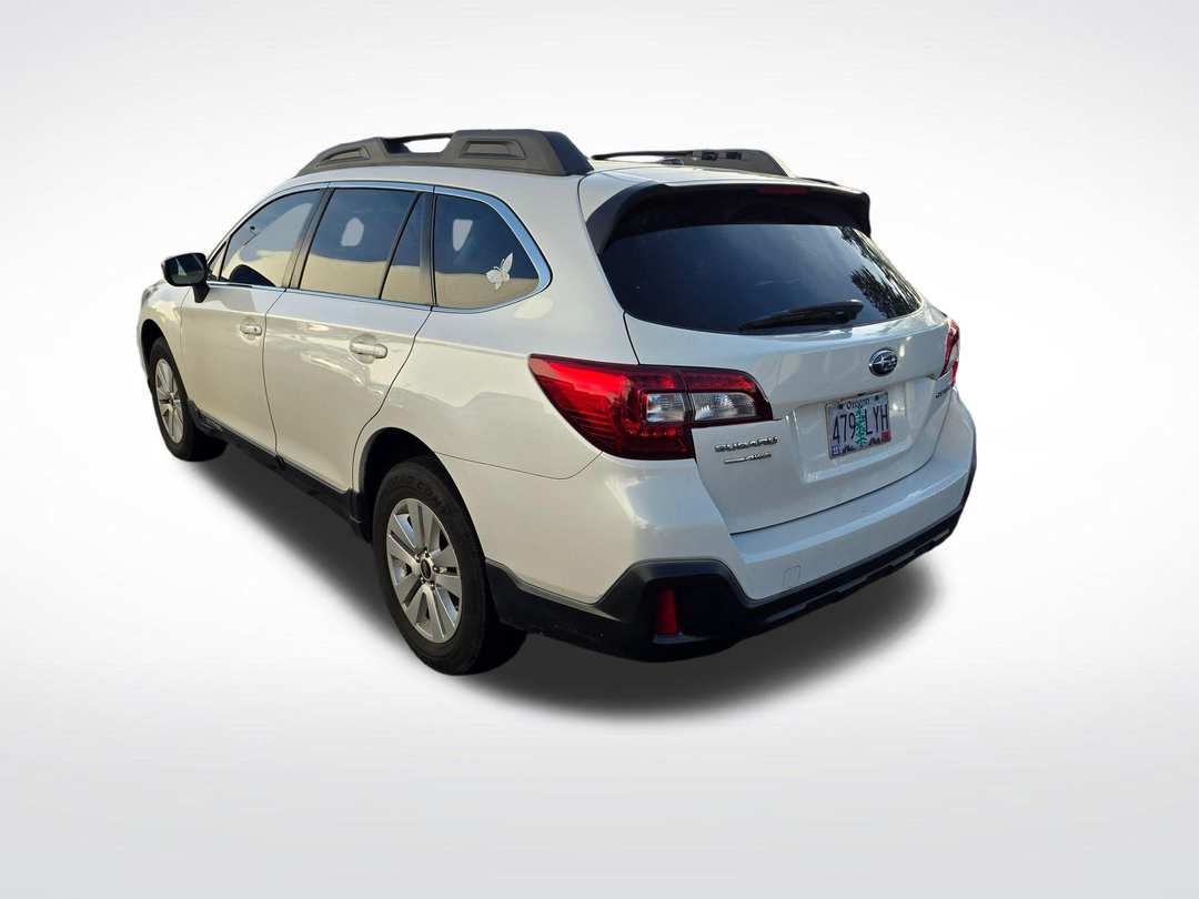 2019 Subaru Outback 2.5i - Image 7
