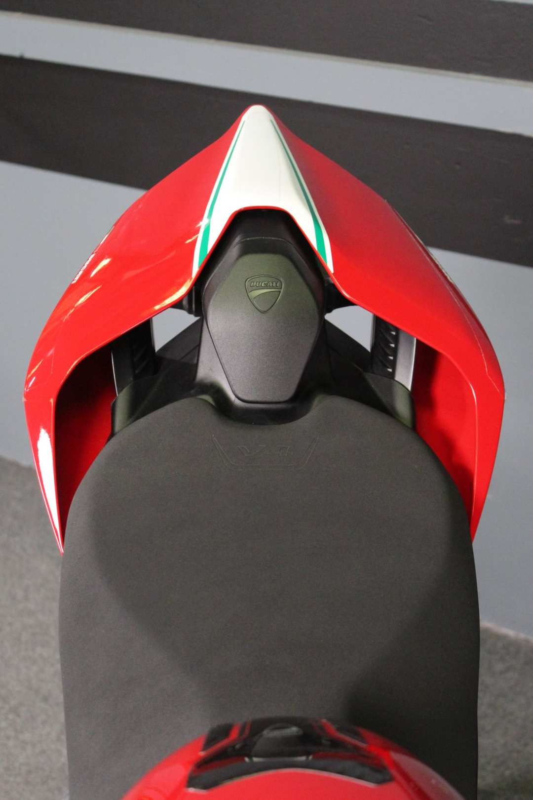 2021 Ducati Streetfighter V4 S - Image 19