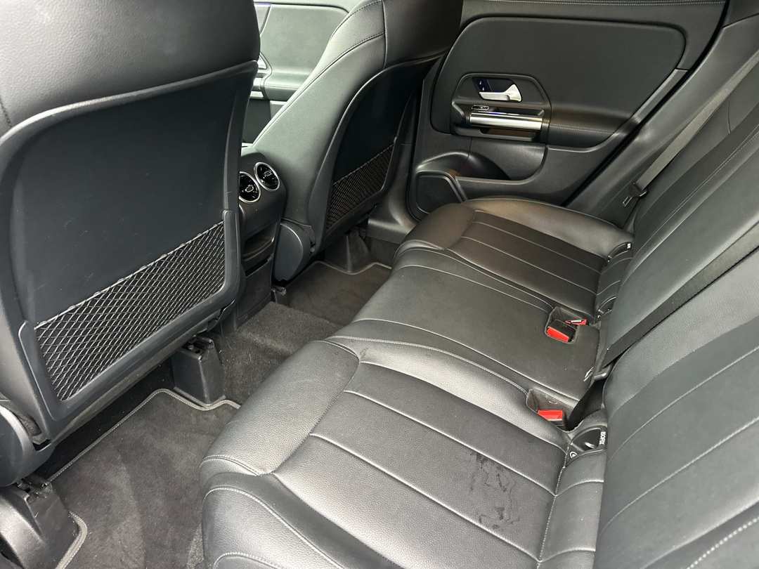 2022 Mercedes-Benz GLA GLA 250 - Image 11