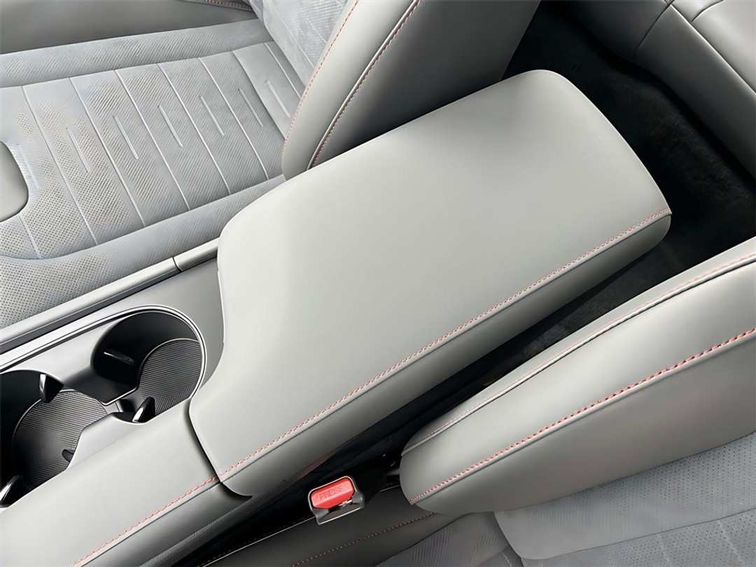 2025 Hyundai Sonata N Line - Image 24