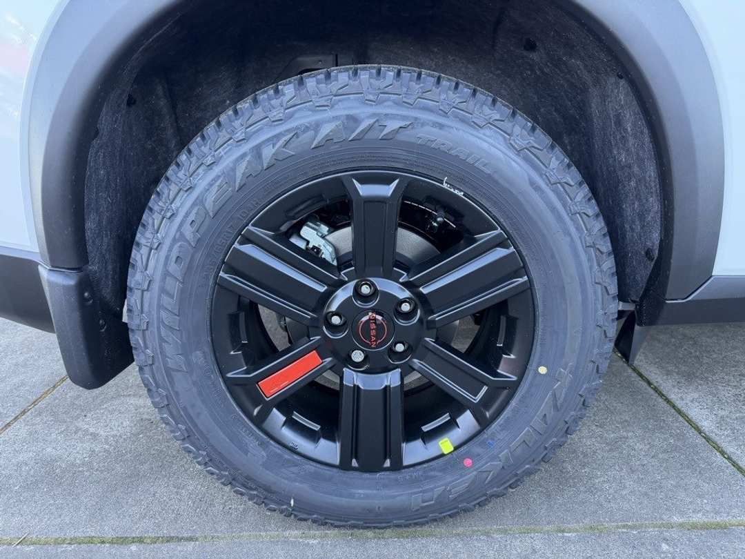 2026 Nissan Rogue Rock Creek - Image 9