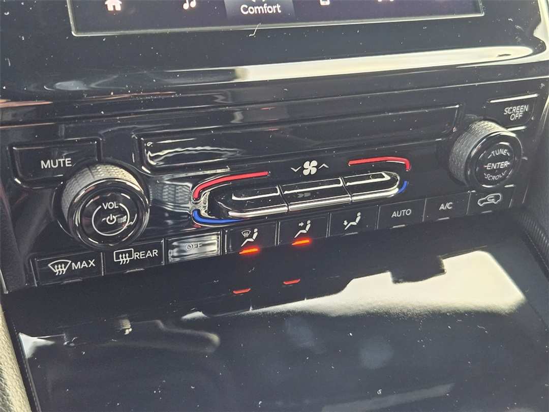 2025 Jeep Grand Cherokee L Laredo - Image 23