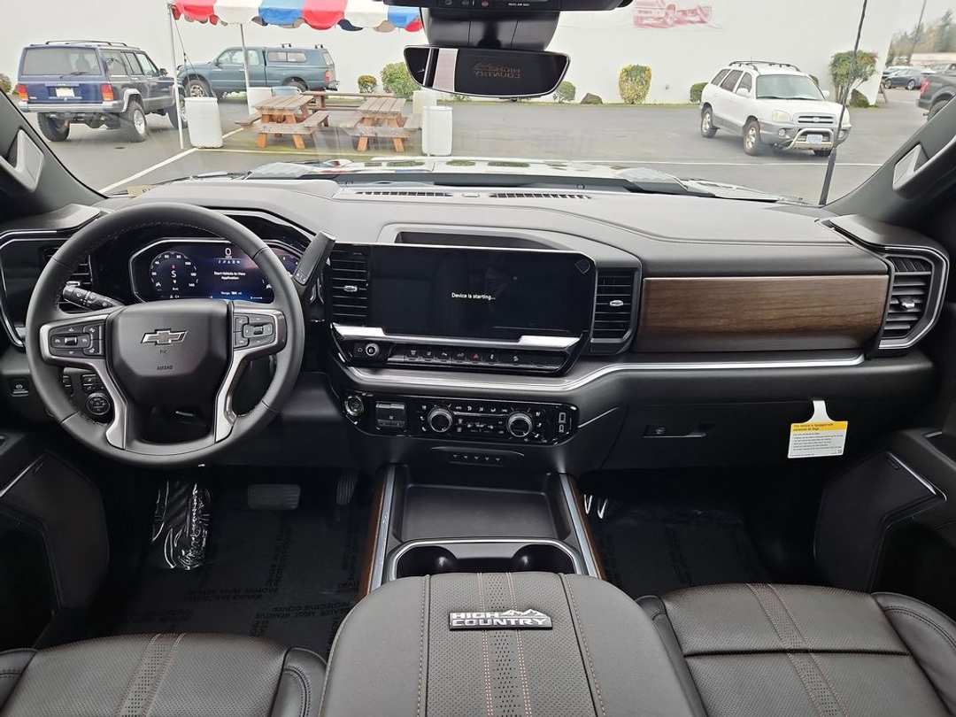 2026 Chevrolet Silverado 3500Hd High Country - Image 22