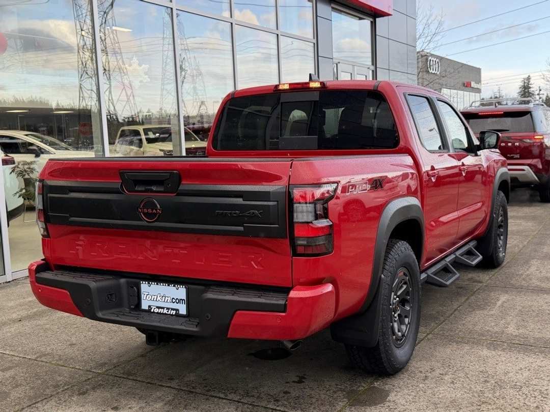 2026 Nissan Frontier PRO4X - Image 7