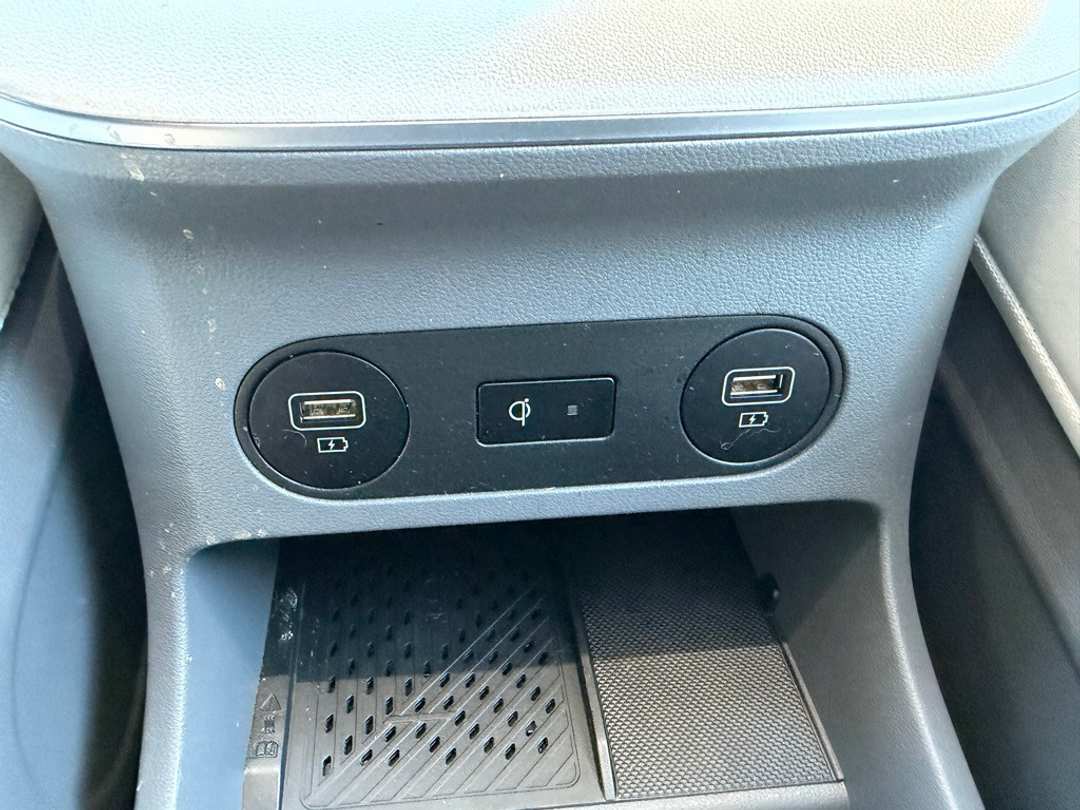 2024 Hyundai Ioniq 5 Limited - Image 28