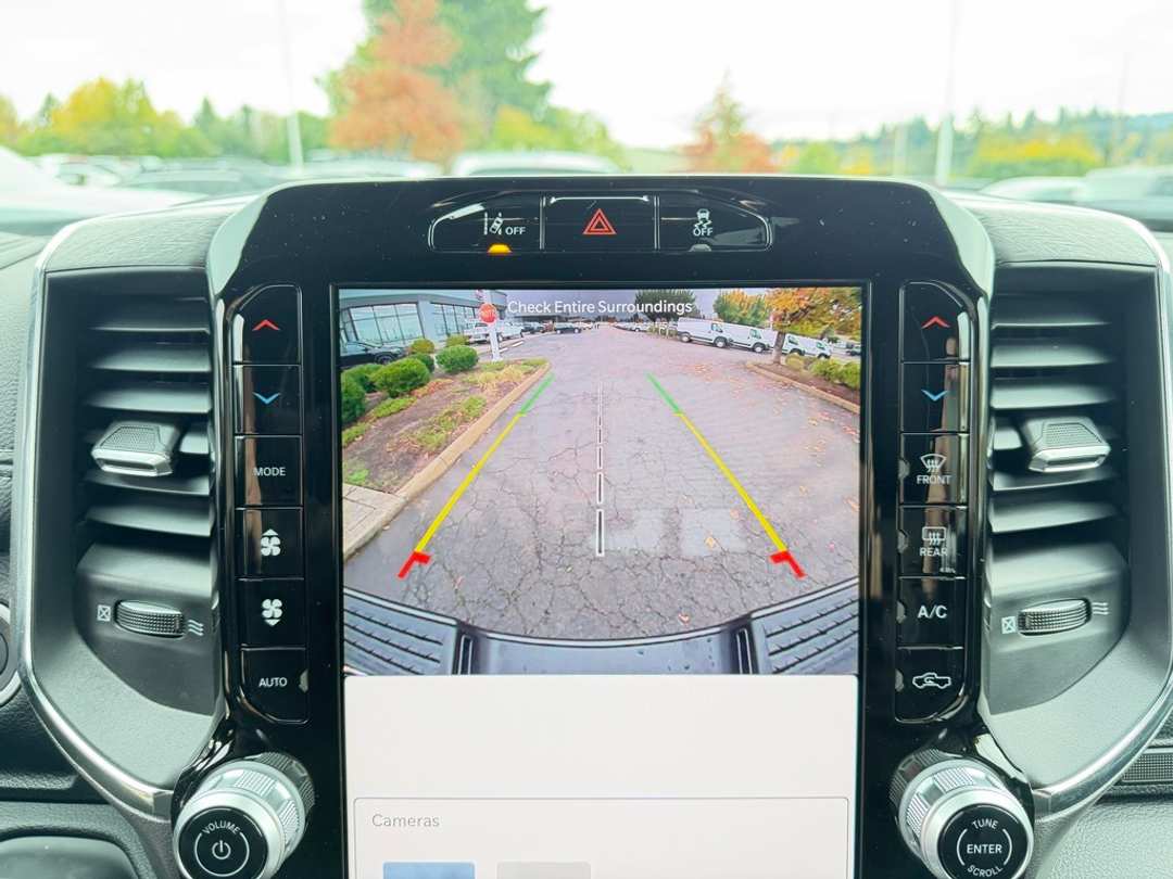 2026 Ram 2500 Laramie - Image 20