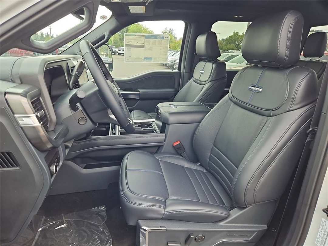 2026 Ford F-250Sd Platinum - Image 13